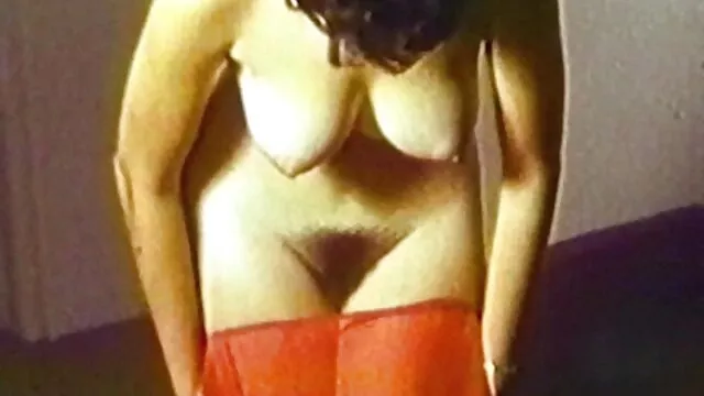 لعبة الجنس مع صديق احدث الافلام السكس الاجنبيه على سريره