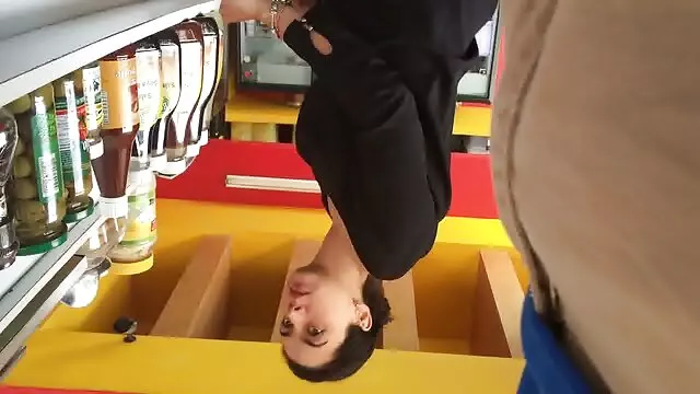 سحر شخص خدم مع ثدييها افضل مواقع سكس اجنبيه