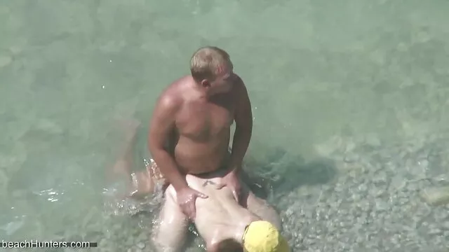 حاولت ذلك في افلام رومانسيه اجنبيه سكسيه الحمار وأنا راض