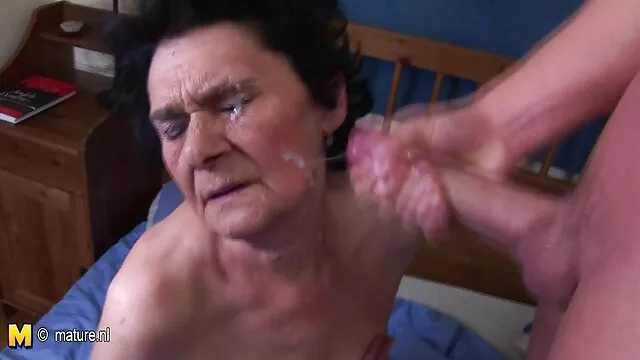 ناضجة تاكاكو Kumagaya الجنس مع مقاطع سكس أجنبية شاب