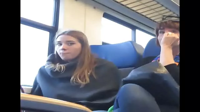 التقاط صور لاعبي كرة مقاطع افلام اجنبيه ساخنه القدم في الملعب فارغة